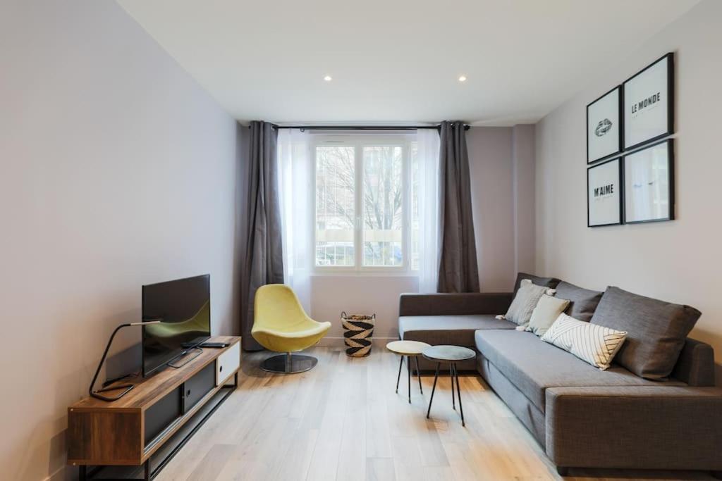 2 Pieces Proche Metro, Montrouge Apartment Exterior photo